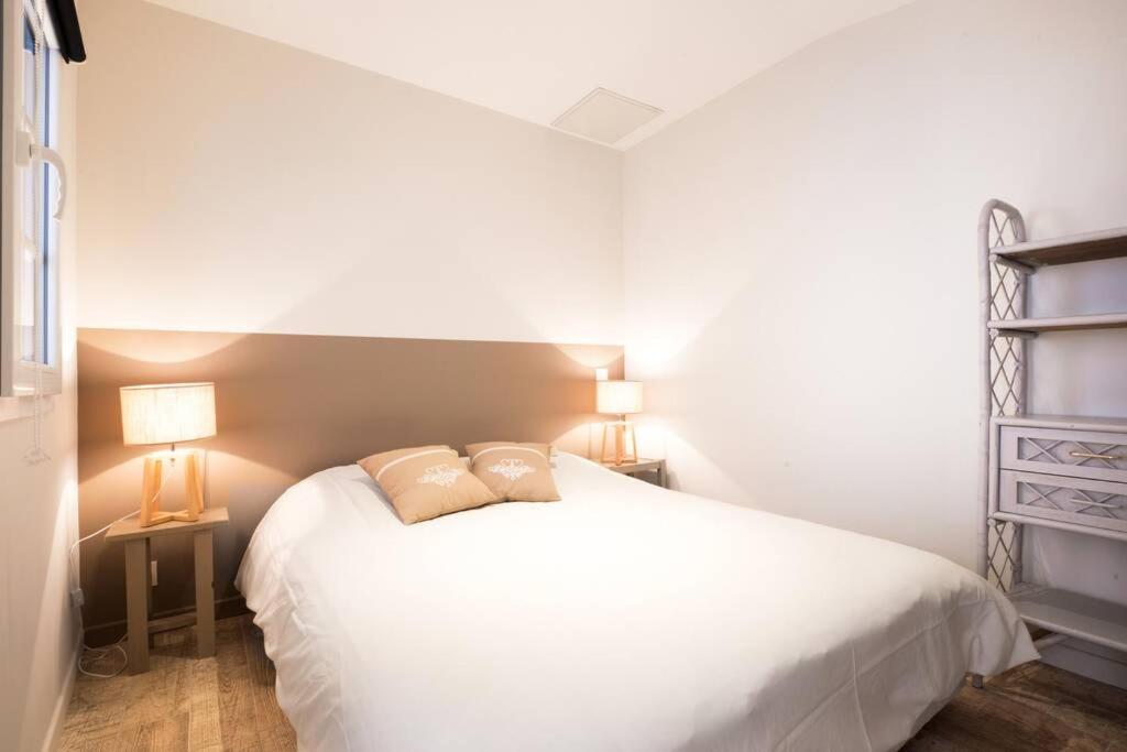 Beau T3 *** Pour 2 A 4 Pers Avec Patio Privatif Lägenhet La Couarde-sur-Mer Exteriör bild
