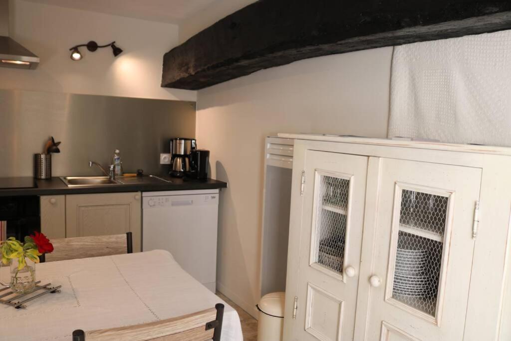 Beau T3 *** Pour 2 A 4 Pers Avec Patio Privatif Lägenhet La Couarde-sur-Mer Exteriör bild