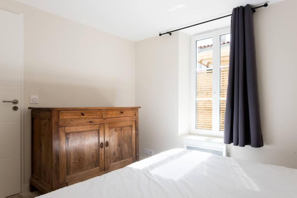 Beau T3 *** Pour 2 A 4 Pers Avec Patio Privatif Lägenhet La Couarde-sur-Mer Exteriör bild
