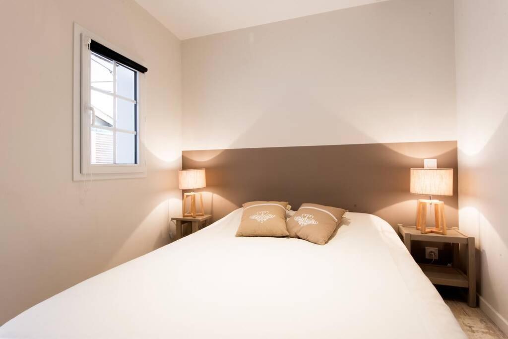 Beau T3 *** Pour 2 A 4 Pers Avec Patio Privatif Lägenhet La Couarde-sur-Mer Exteriör bild