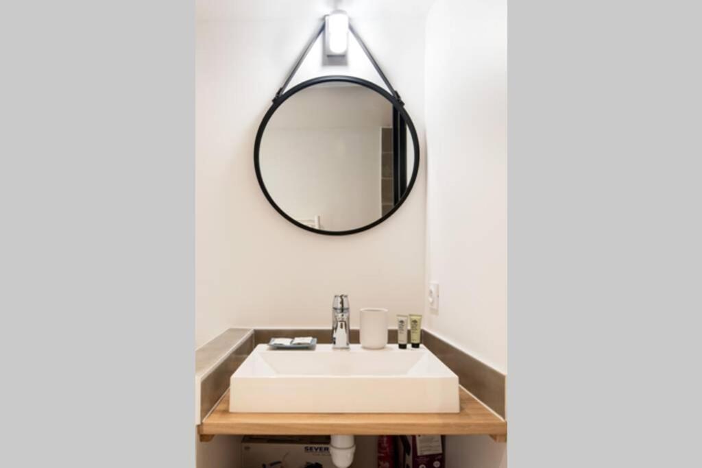 Beau T3 *** Pour 2 A 4 Pers Avec Patio Privatif Lägenhet La Couarde-sur-Mer Exteriör bild
